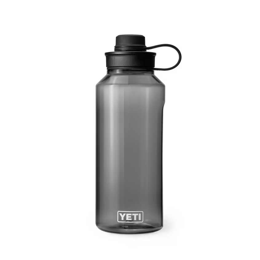 YETI Yonder® 1.5L / 50 oz Water Bottle WITH YONDER® TETHER CAP